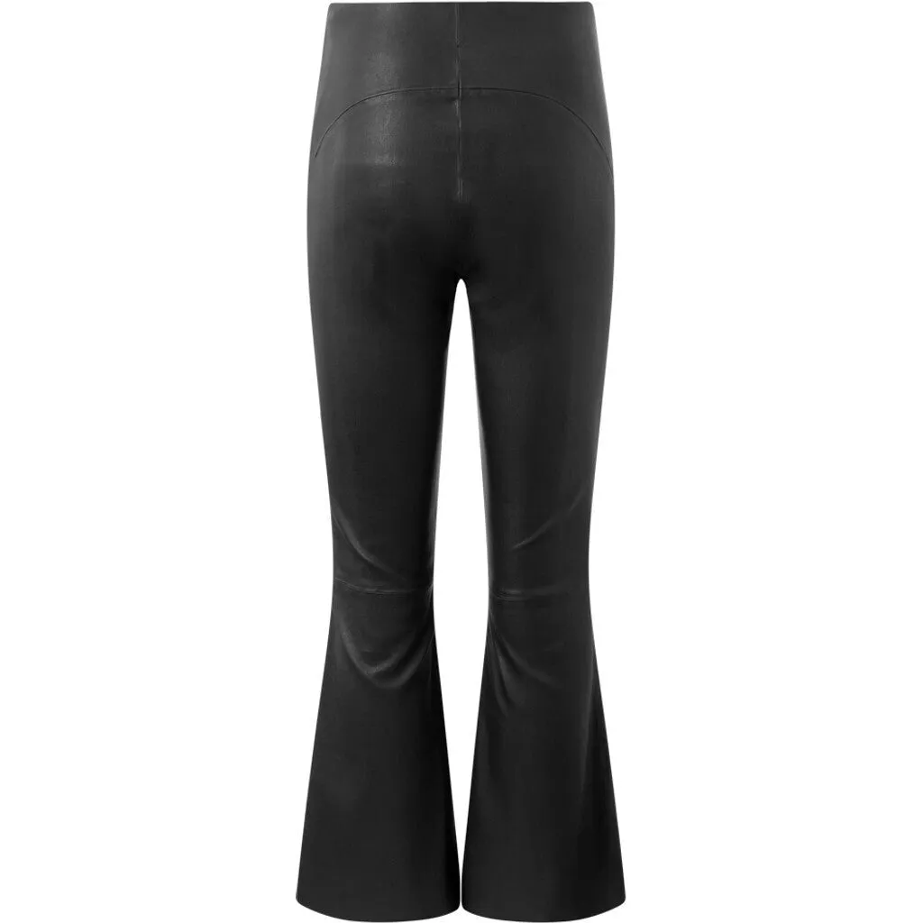 Ava RW flare pants with stretch in soft leather quality / 50896 - Black (Nero)