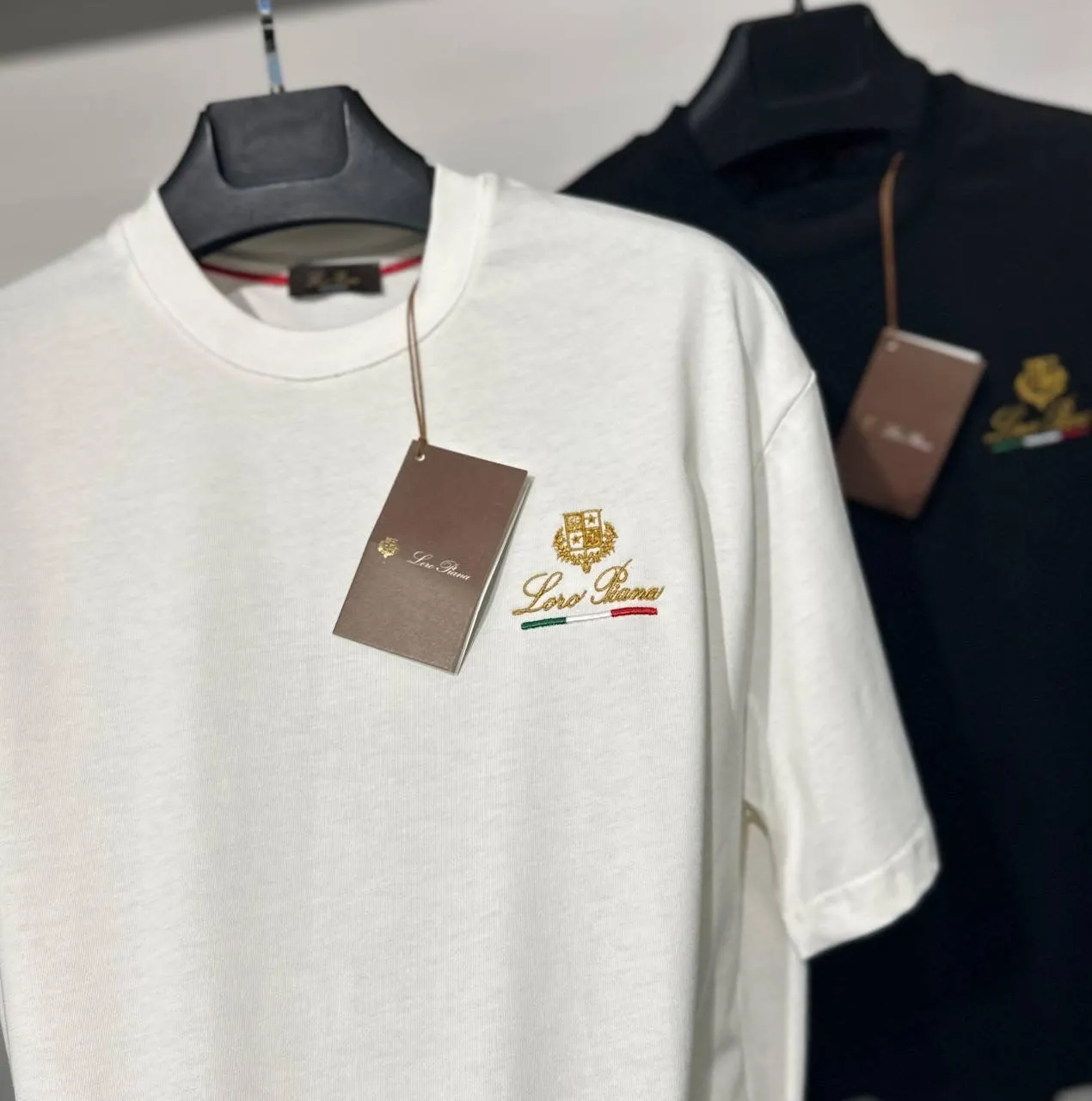 GoatLv® - Loro Piana T-Shirt 002