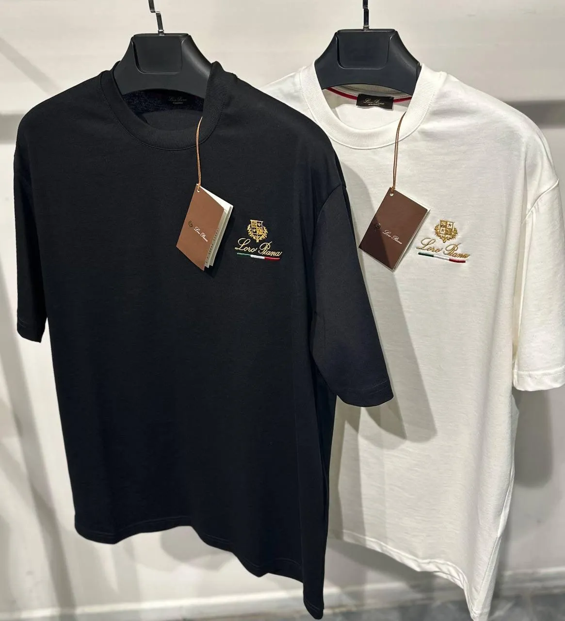 GoatLv® - Loro Piana T-Shirt 002