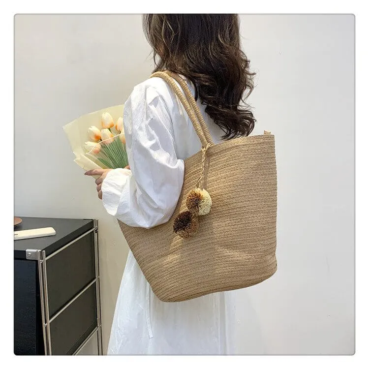 Pom Pom Straw Bag-Showtown