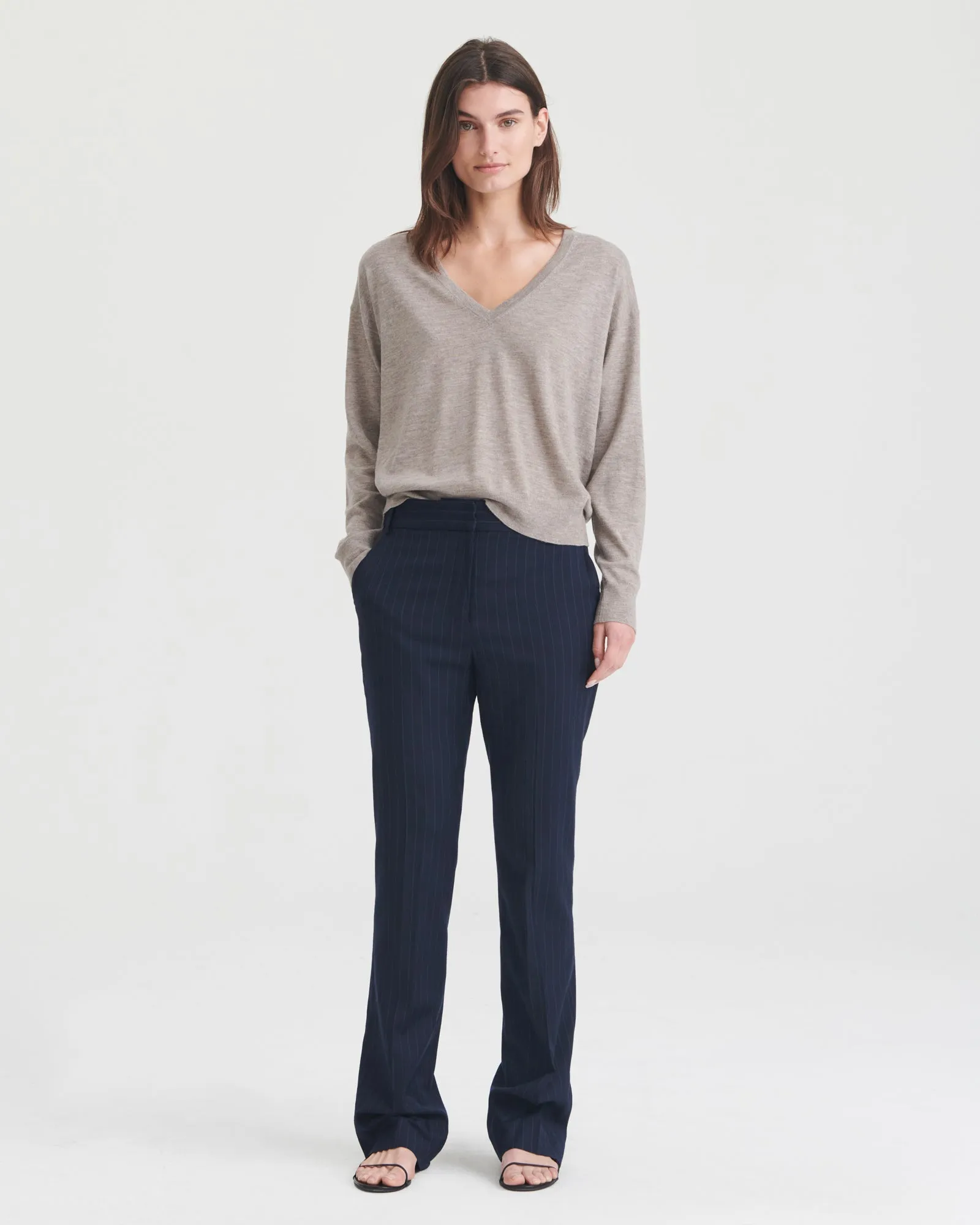 Ultra Fine Cashmere V-Neck
