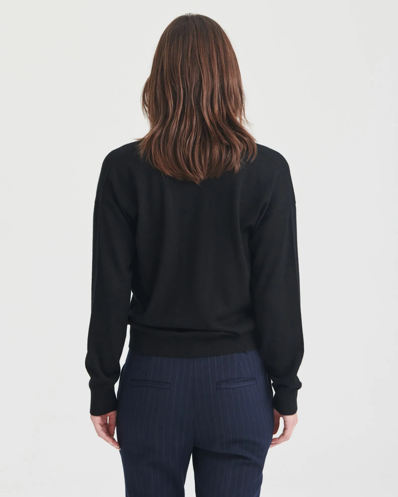 Ultra Fine Cashmere V-Neck