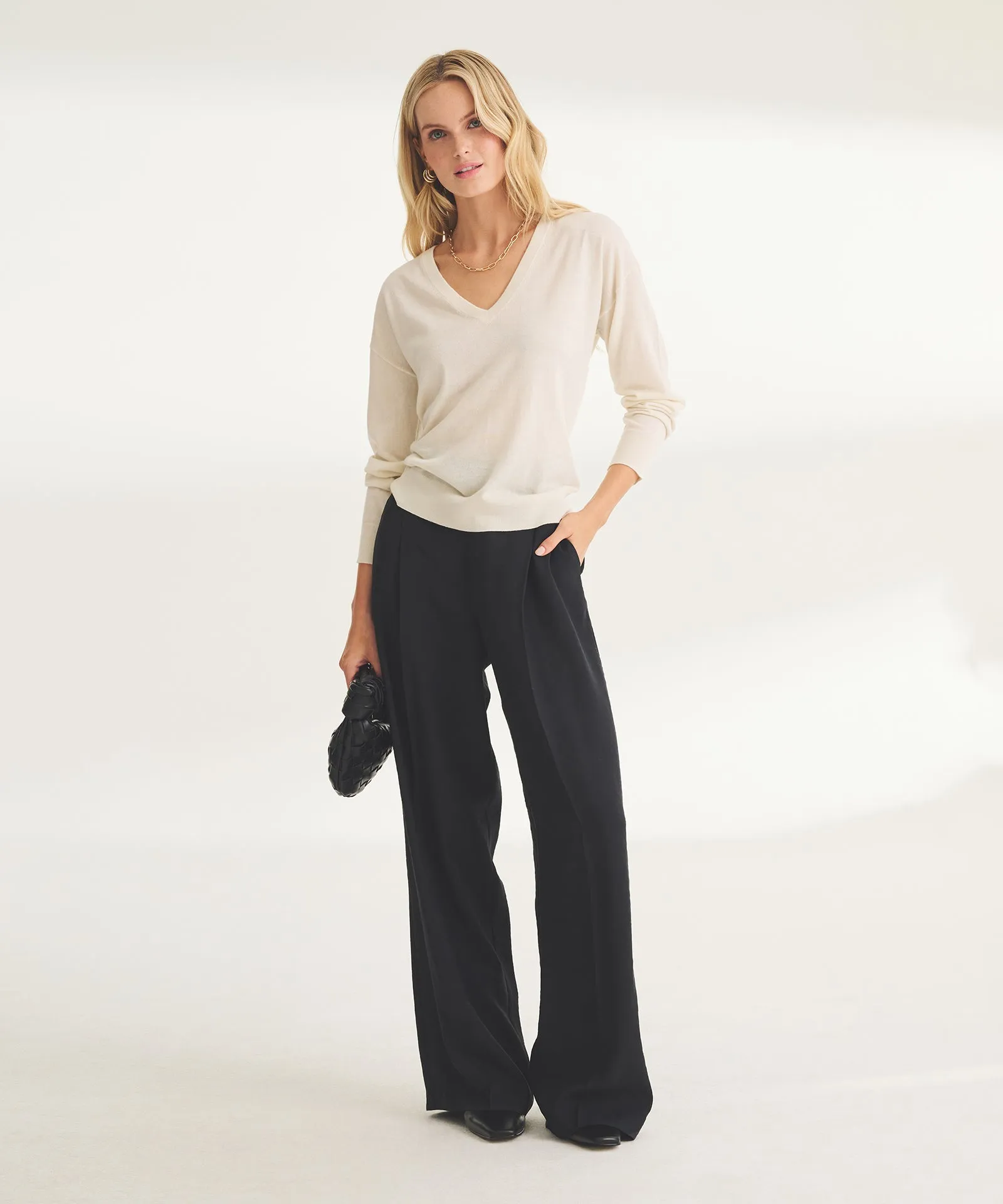 Ultra Fine Cashmere V-Neck
