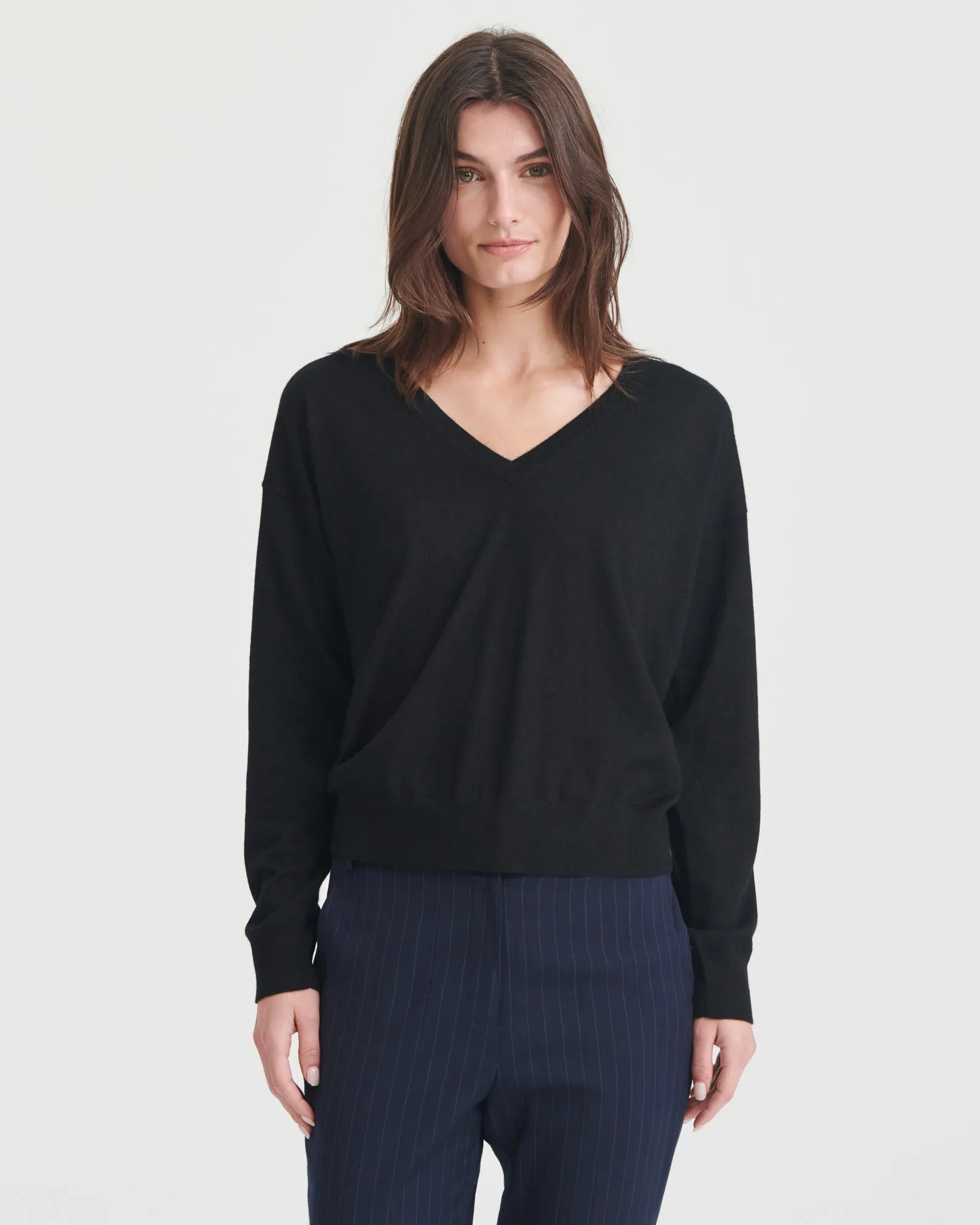 Ultra Fine Cashmere V-Neck