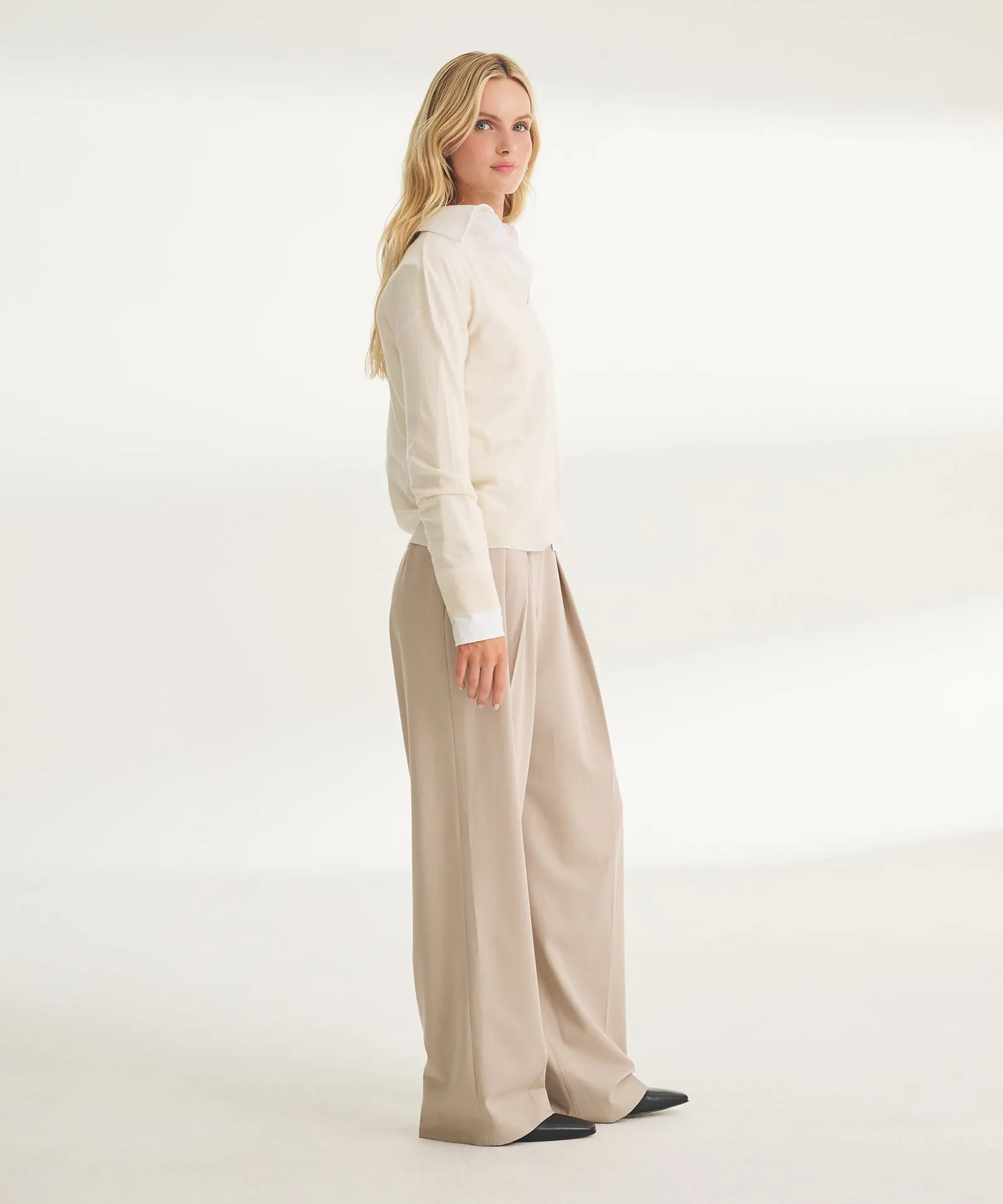 Ultra Fine Cashmere V-Neck