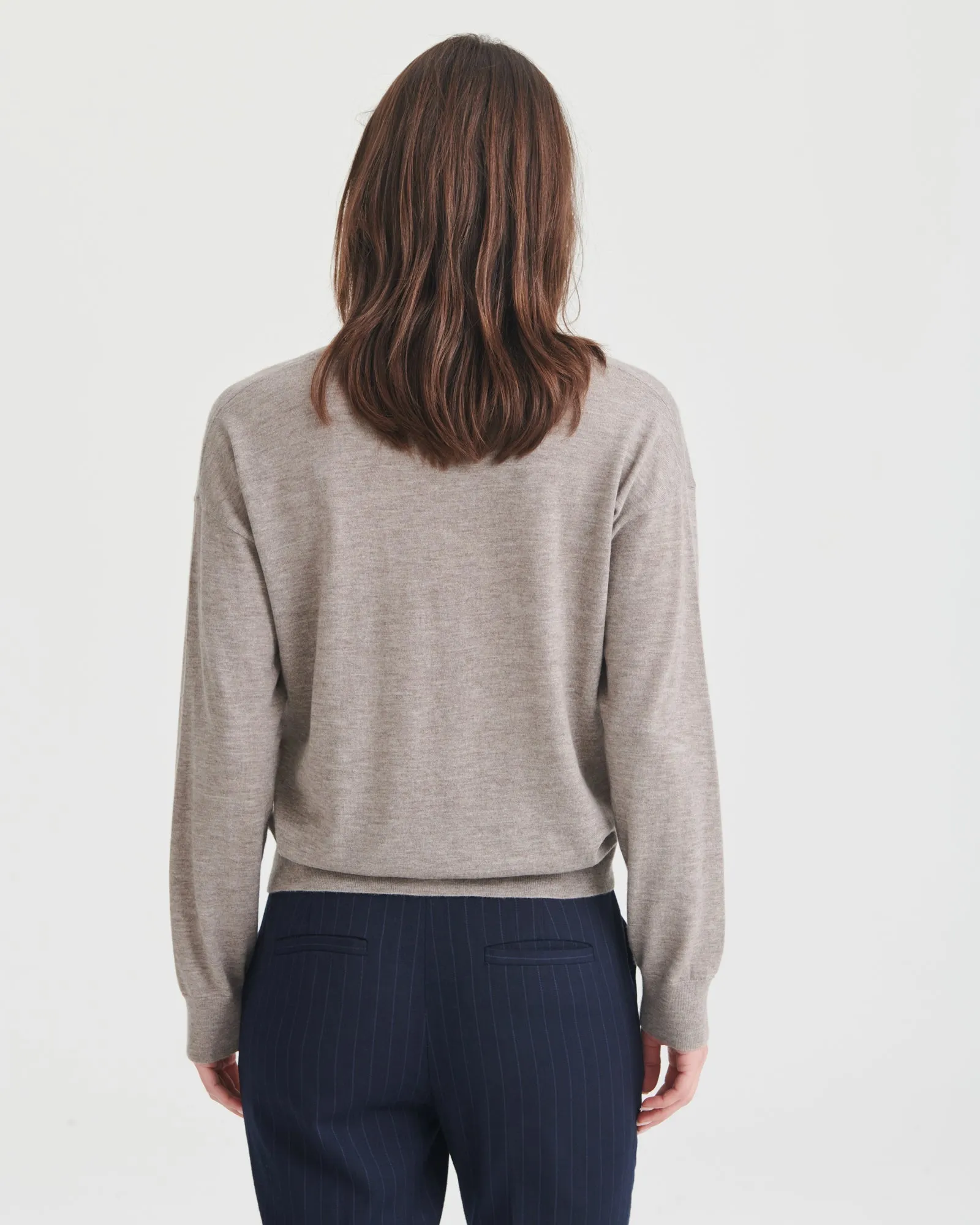 Ultra Fine Cashmere V-Neck